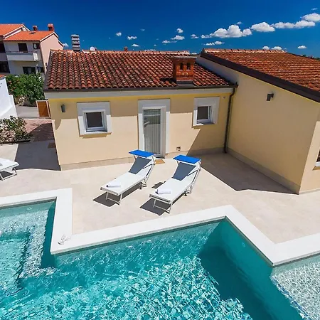 Holiday home Villa Manuela *